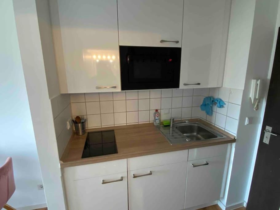 Schoene, Kleine, Gemuetliche Wohnung - Stadtmitte ماينتس المظهر الخارجي الصورة
